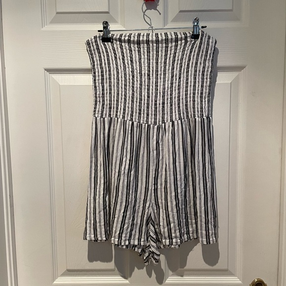Tube romper - Picture 1 of 3